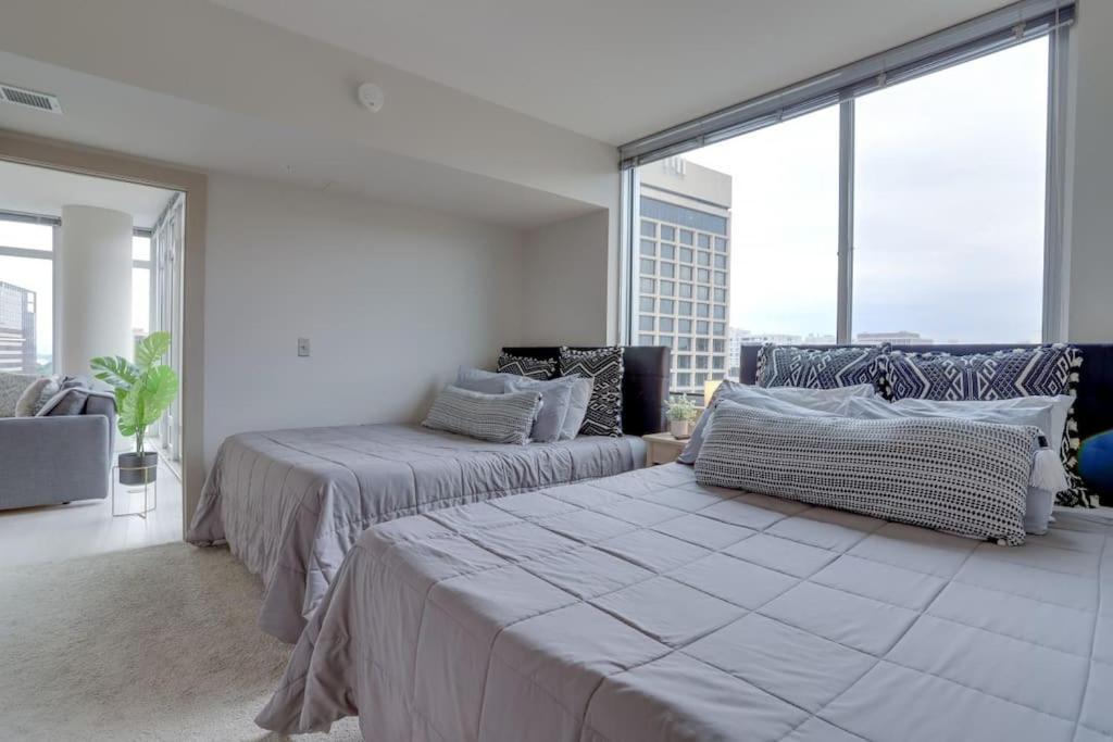 Wonderful 2Br Apartment At Crystal City อาร์ลิงตัน ภายนอก รูปภาพ