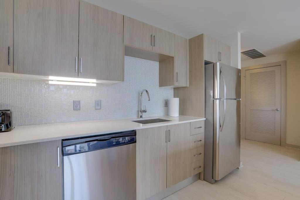 Wonderful 2Br Apartment At Crystal City อาร์ลิงตัน ภายนอก รูปภาพ