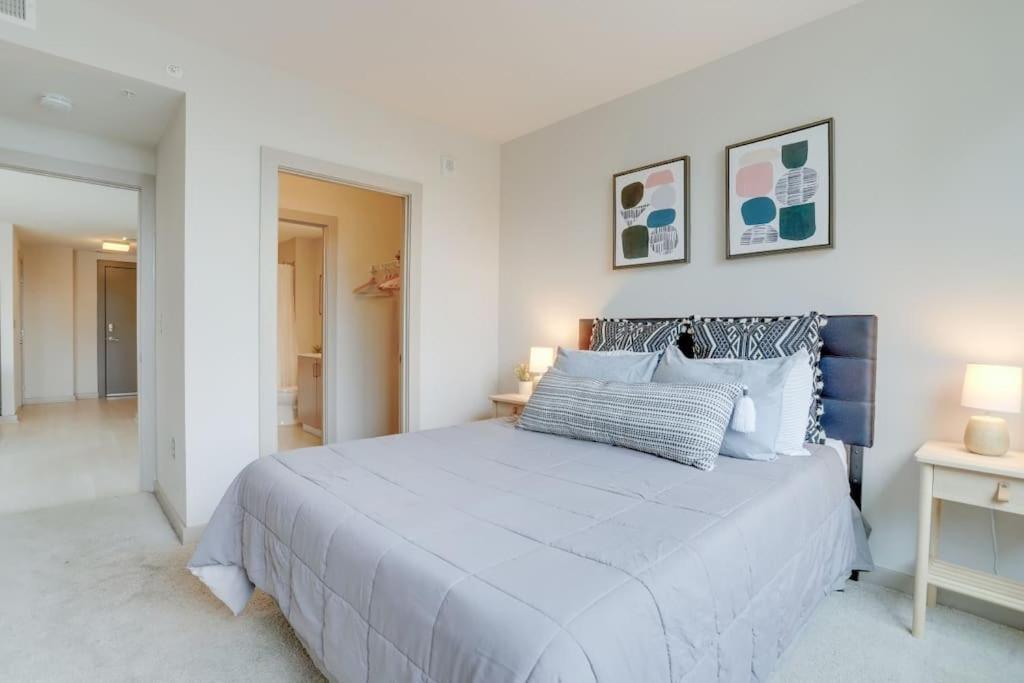 Wonderful 2Br Apartment At Crystal City อาร์ลิงตัน ภายนอก รูปภาพ