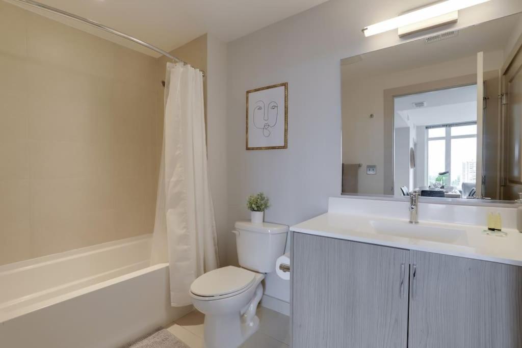 Wonderful 2Br Apartment At Crystal City อาร์ลิงตัน ภายนอก รูปภาพ